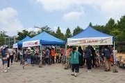 군포시, 금정마을 줍깅 챌린지와 홍당무 마켓 개최