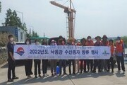 낙동강 유역에 '동남참게' 16만 마리 방류