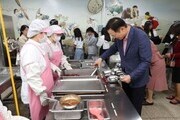 경기도교육청, 내년부터 학교급식 인건비 전액 부담 